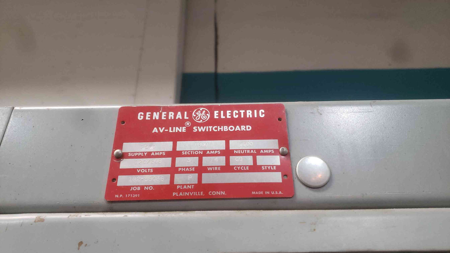 GE AV-Line 1600A Switchboard Lineup 3PH 480V/208V with 500kVA Transformer Breakers