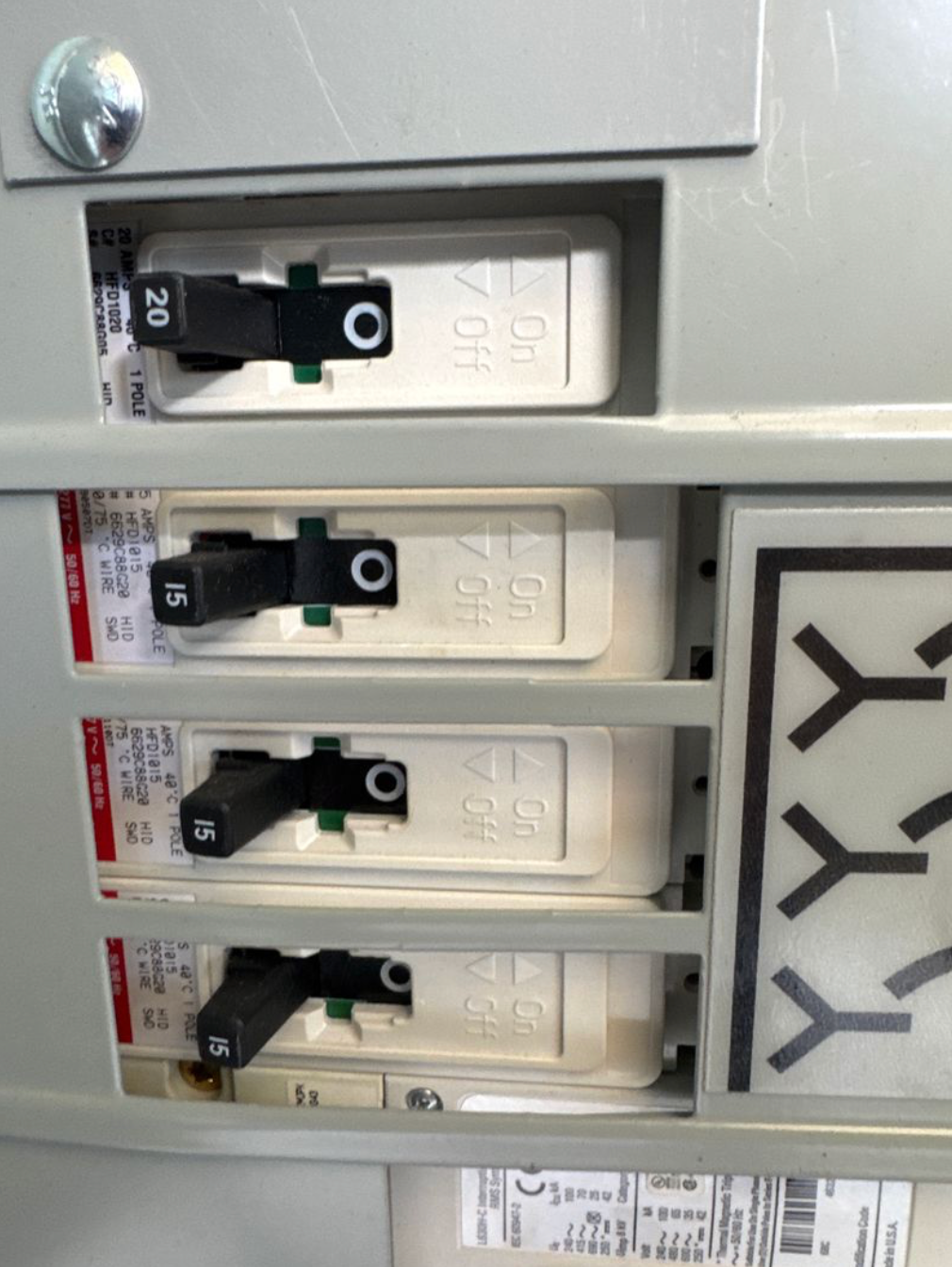 Eaton Pow-R-Line PRL-C 800A Switchboard NEMA 3R 415/240V L630H-C Breaker Panel