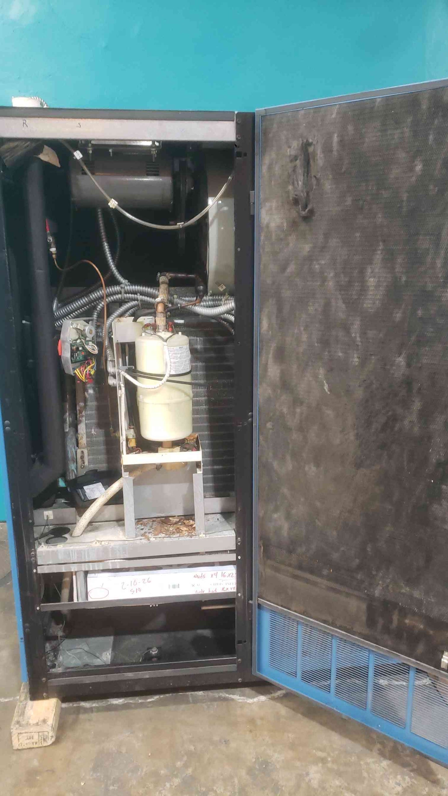 Airflow Company CCT-15C4-UD Data Center CRAC AC Unit 460V 3PH Chilled Water