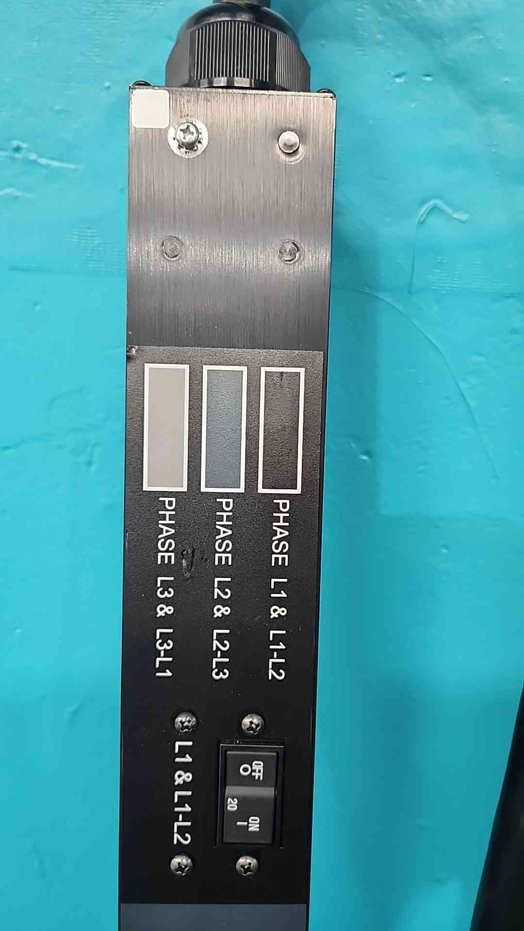 Tripp Lite PDU3MV6L2130 208V 3PH Metered 0U Rack PDU L21-30P C13 C19 5-15/20R