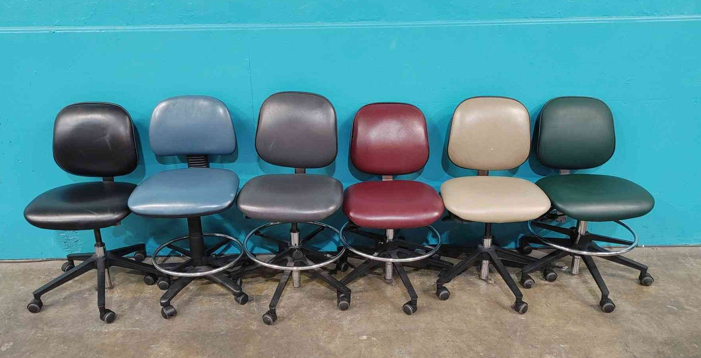 Assorted Rolling Leather Office Chairs Many Colors (SKU: 115137)