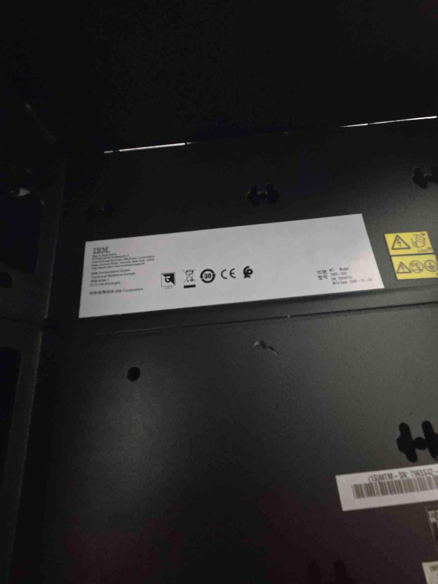 IBM z15 LinuxONE 7965-S42 42U Server Rack Enclosure Cabinet Blue Origami Door