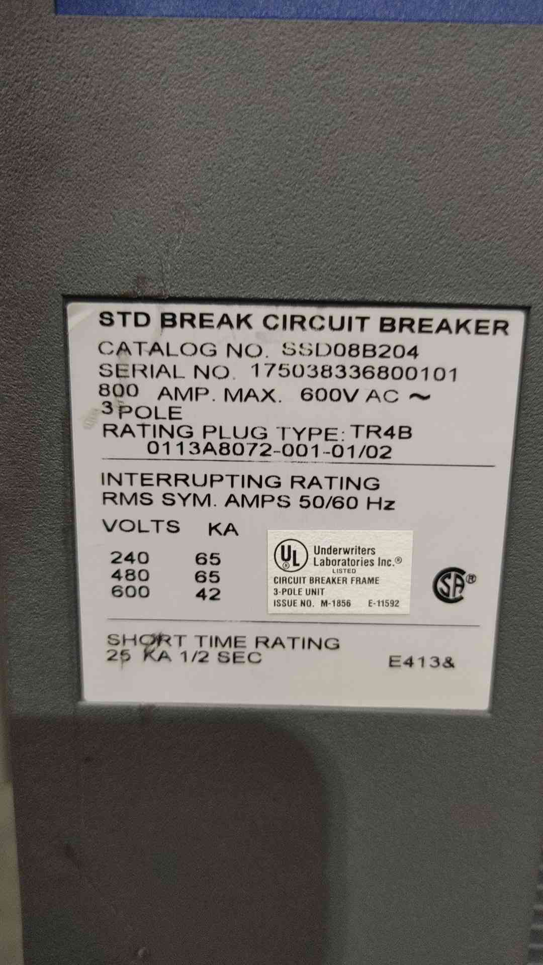GE Power Break II SSD08B204 800A Circuit Breaker Drawout MicroVersaTrip 600V