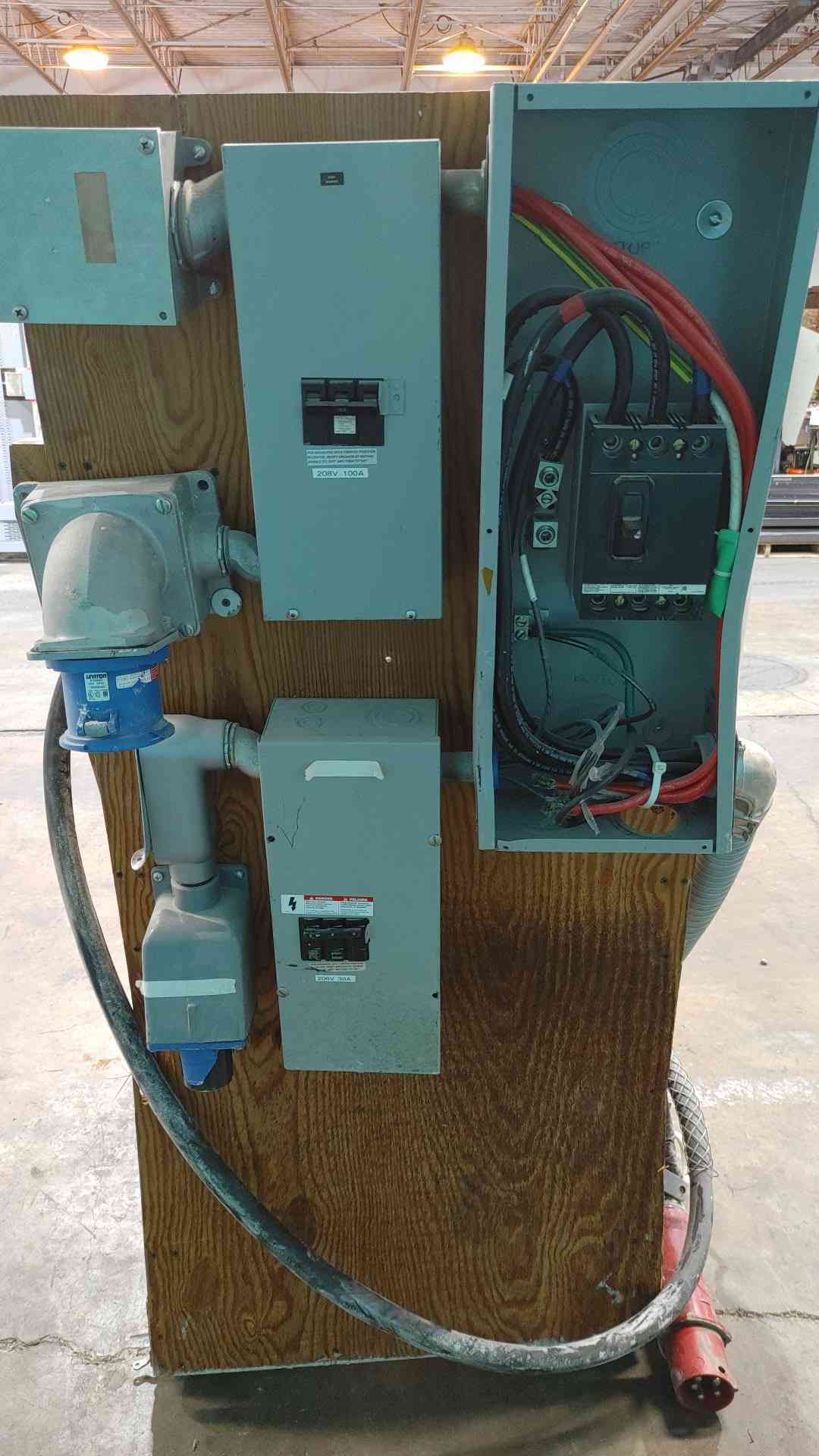 MagneTek 75 kVA Transformer Portable Temporary Power Skid 480V to 208V Breakers