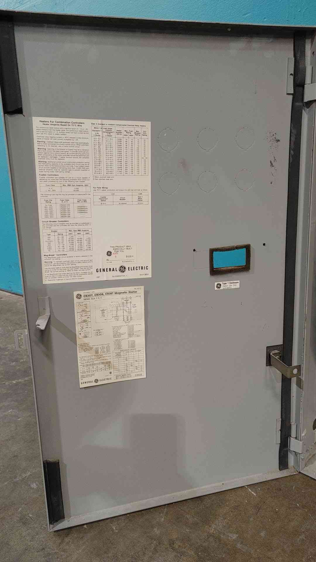 GE CR308E1 NEMA Size 3 Combination Motor Starter Disconnect 90A 50HP 600V