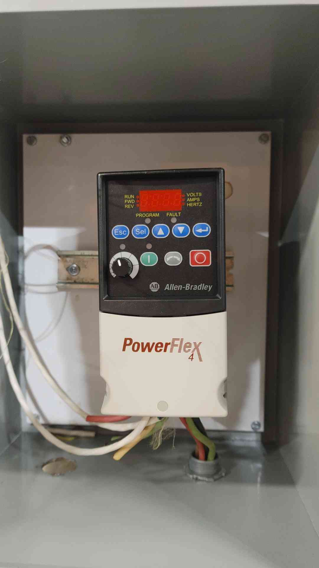 Allen Bradley PowerFlex 4 VFD AC Drive In Hoffman NEMA Control Panel Box 12x10