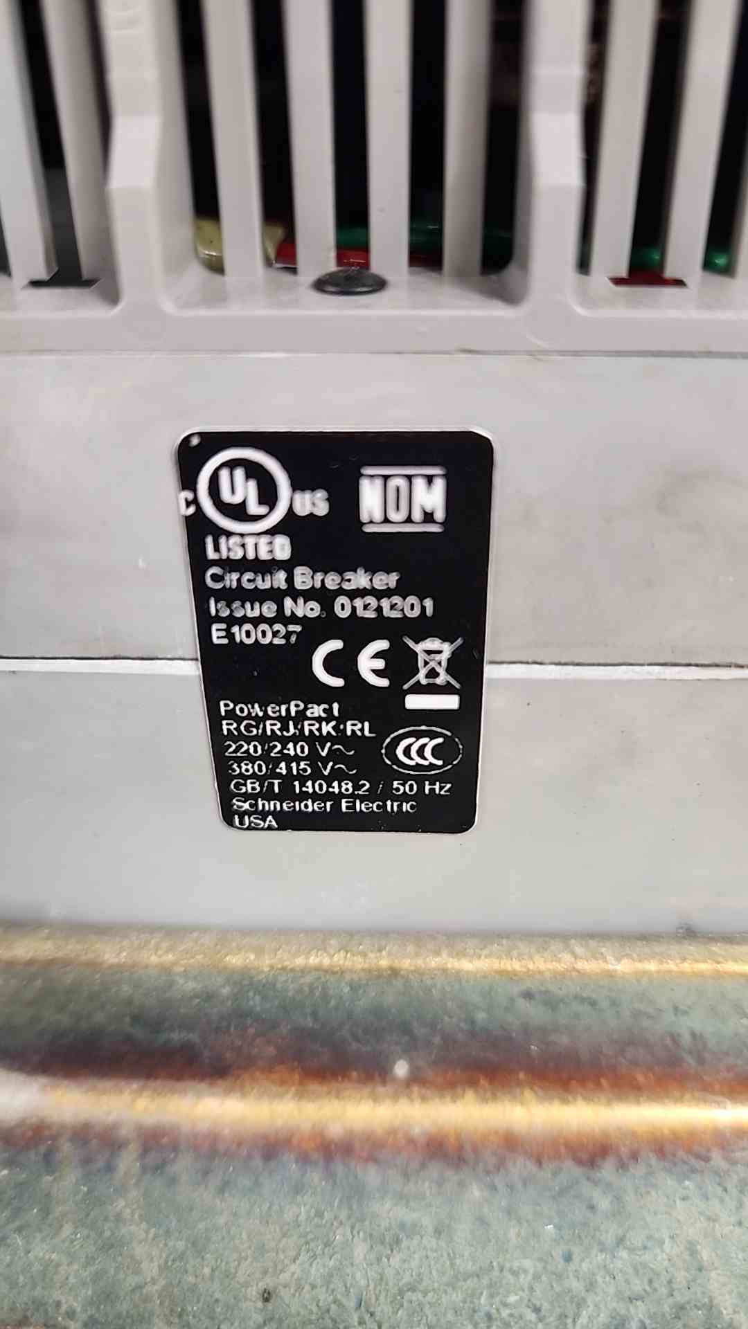 Square D PowerPact RK2000 RKF36200CU63AE1BDSAYP 2000A Circuit Breaker Micrologic