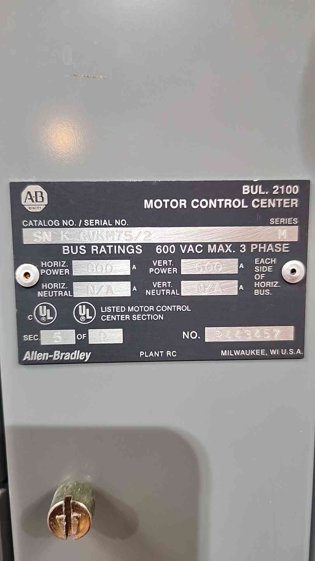 Allen Bradley Centerline 2100 MCC Motor Control Center 3 Section 800A 600V 3PH