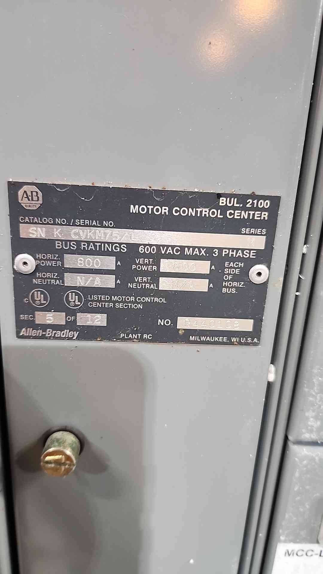 Allen Bradley Centerline 2100 MCC Motor Control Center 3 Section 800A-600V 3PH