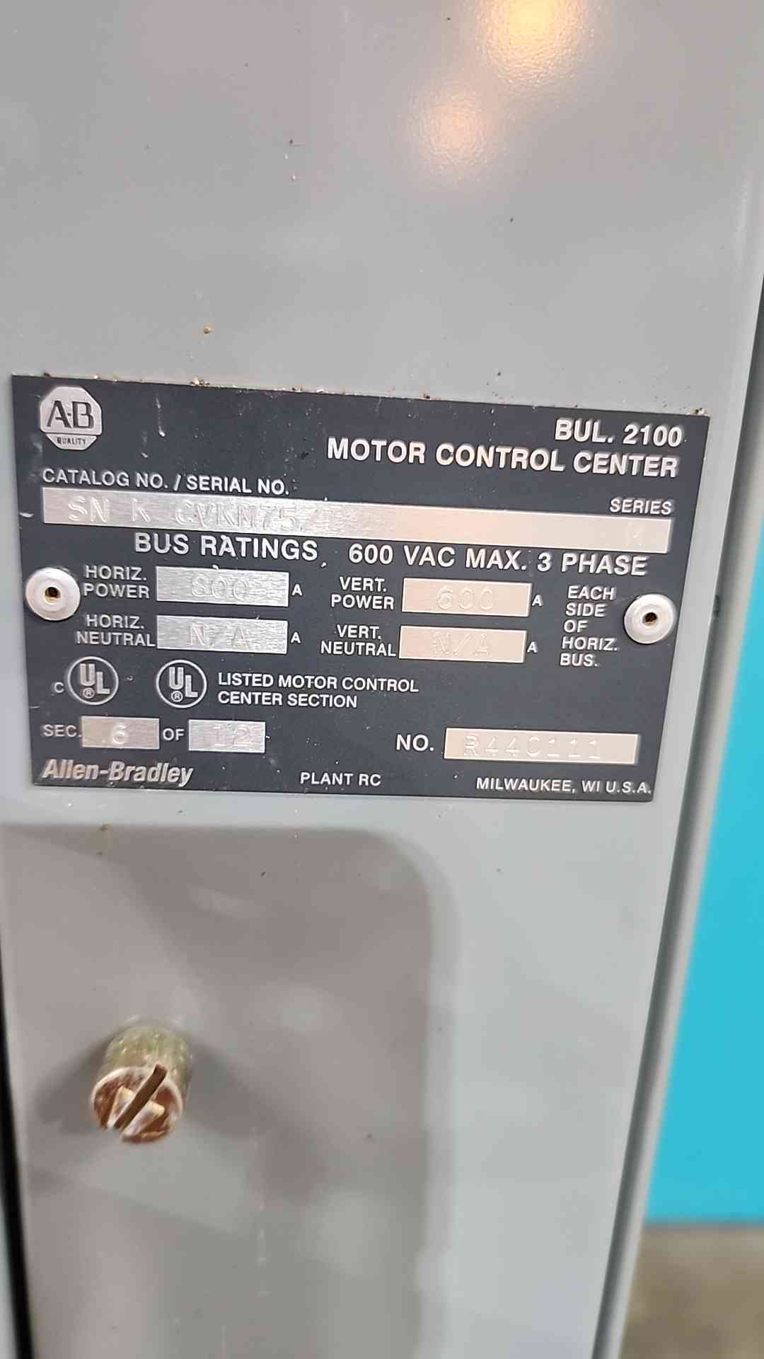 Allen Bradley Centerline 2100 MCC Motor Control Center 3 Section 800A-600V 3PH