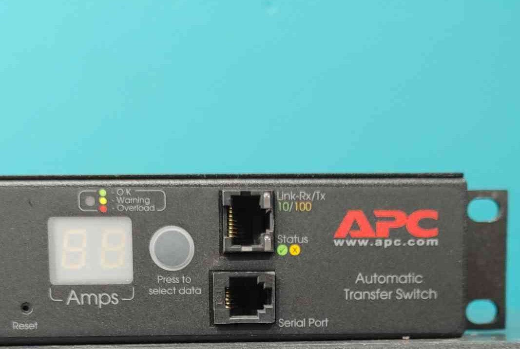 APC AP7752 Rack Automatic Transfer Switch ATS 120V 16A 20A 10 Outlet 1U PDU