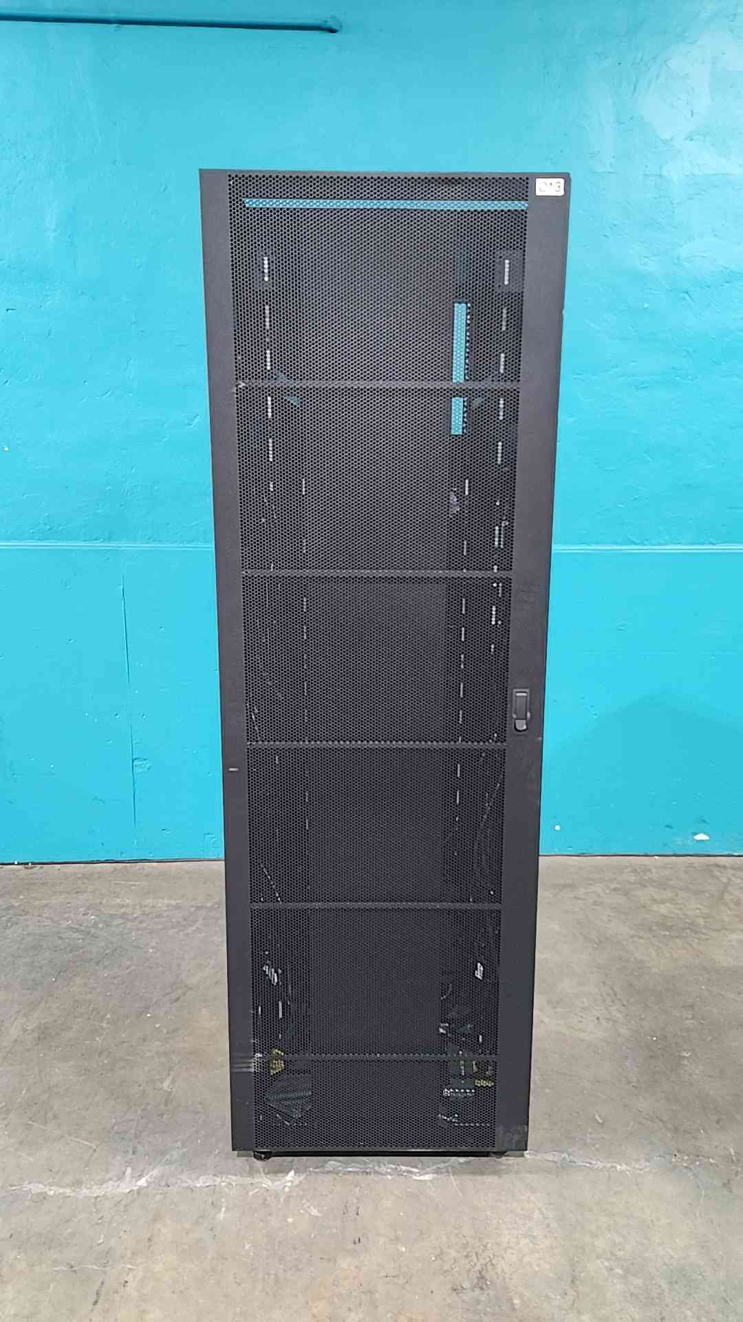 IBM 7014-T42 42U 19-Inch Server Rack Cabinet Enclosure Mesh Doors Castors T42