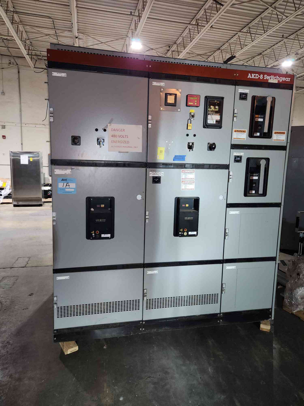 GE AKD-8 480V 3PH Low Voltage Power Switchgear AKR Drawout Breakers AC-PRO Trip