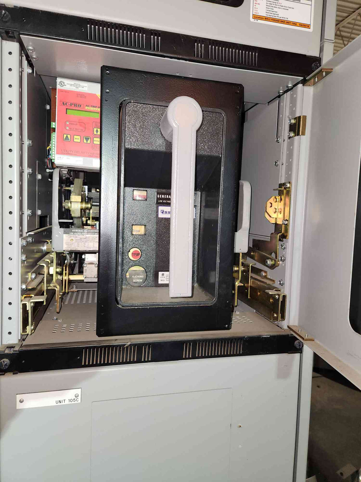 GE AKD-8 480V 3PH Low Voltage Power Switchgear AKR Drawout Breakers AC-PRO Trip
