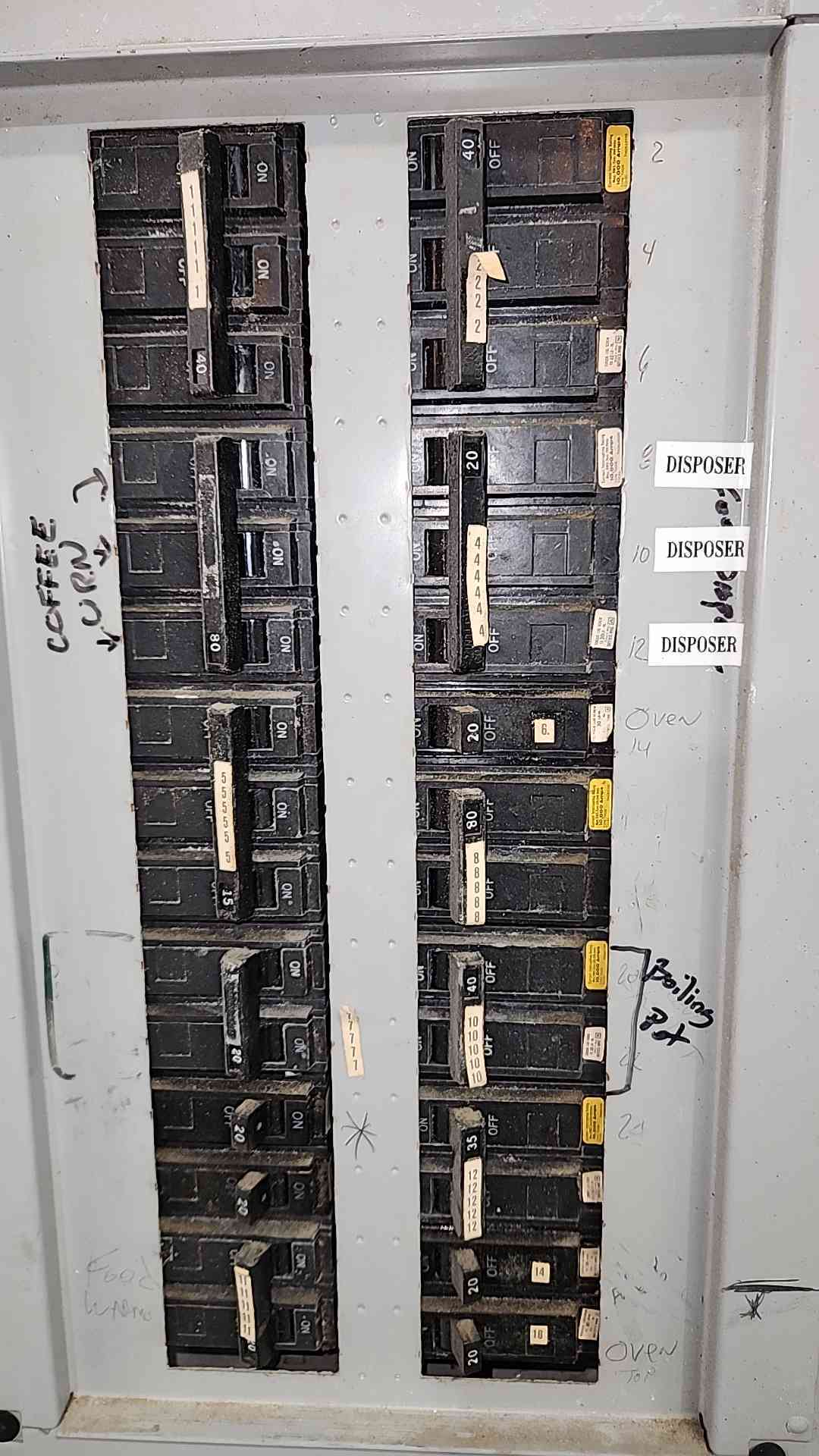 GE AQF3304CTX A-Series 400A 208Y/120V 3PH Panelboard Loaded Breakers No Cover
