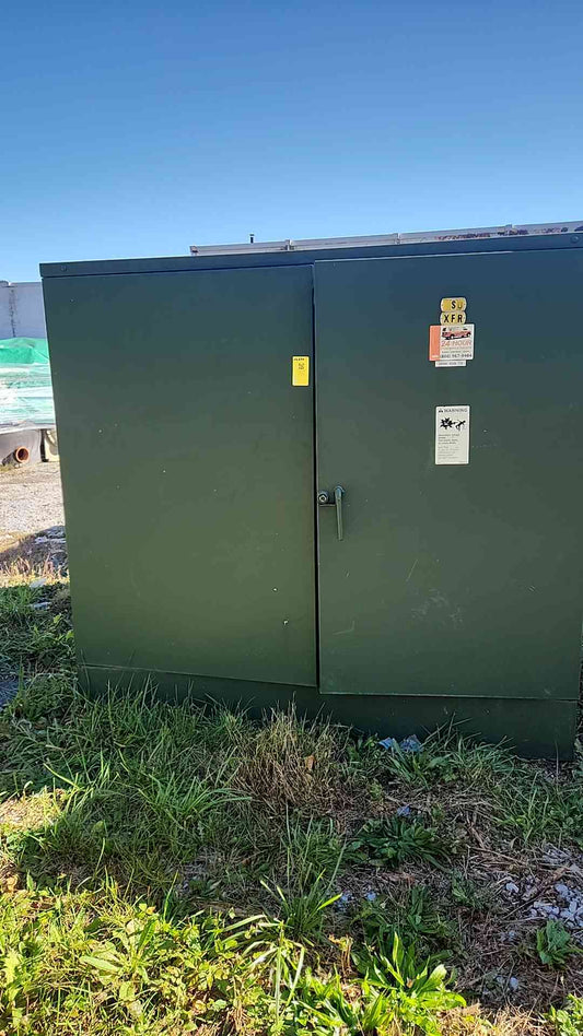 Cooper 2000 kVA 2240 kVA 3 Phase Padmount Transformer 13200V to 4800V Industrial