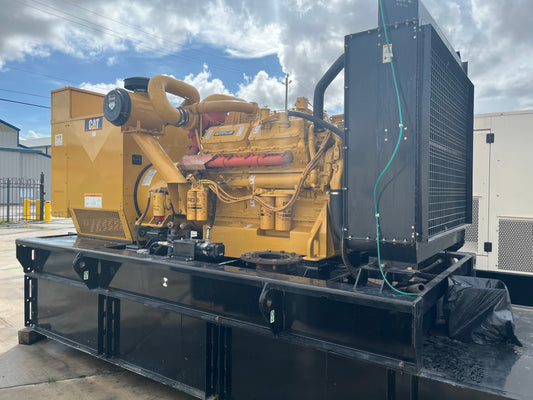 600KW Caterpillar 3412C  Diesel Generator Set 277/480  415hrs