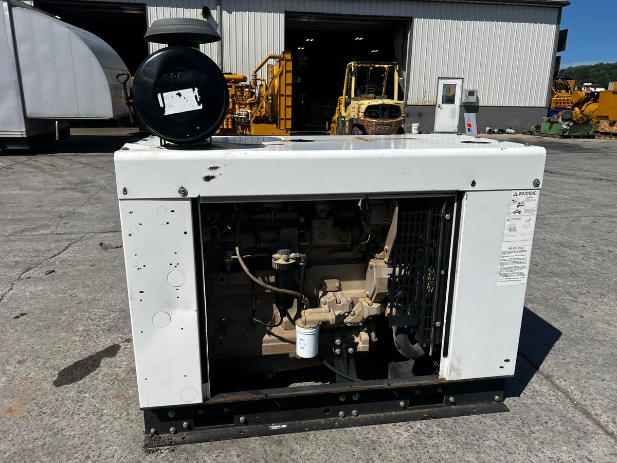 John Deere 6.8 Liter Engine, Power Unit with Radiator, 225 HP, US EPA Tier 3 Pre Emission Engine, Year - 2014 - DSLP1454
