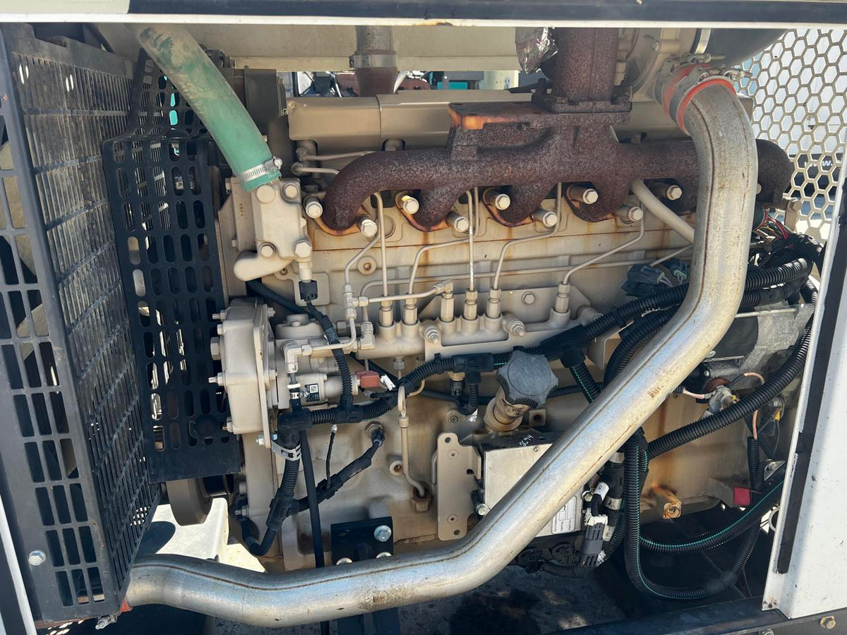 John Deere 6.8 Liter Engine, Power Unit with Radiator, 225 HP, US EPA Tier 3 Pre Emission Engine, Year - 2014 - DSLP1454