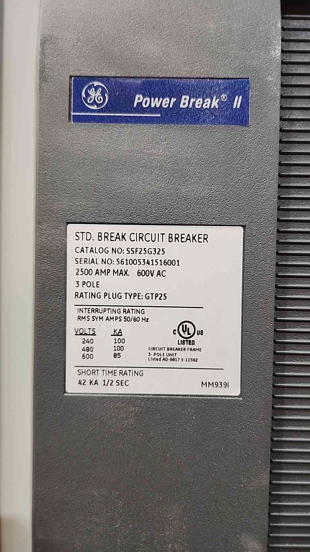 NEW GE Spectra 2500A 480Y/277V 3Ph 3-Sec Switchboard Lineup w/ 2500A Main & Breakers