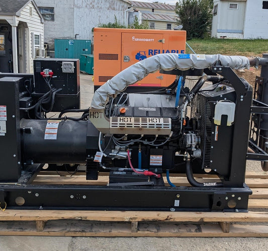 NEW 2025 Generac SG100 100kW LP Natural Gas Generator Open Skid 1 Hr - GTCH1042