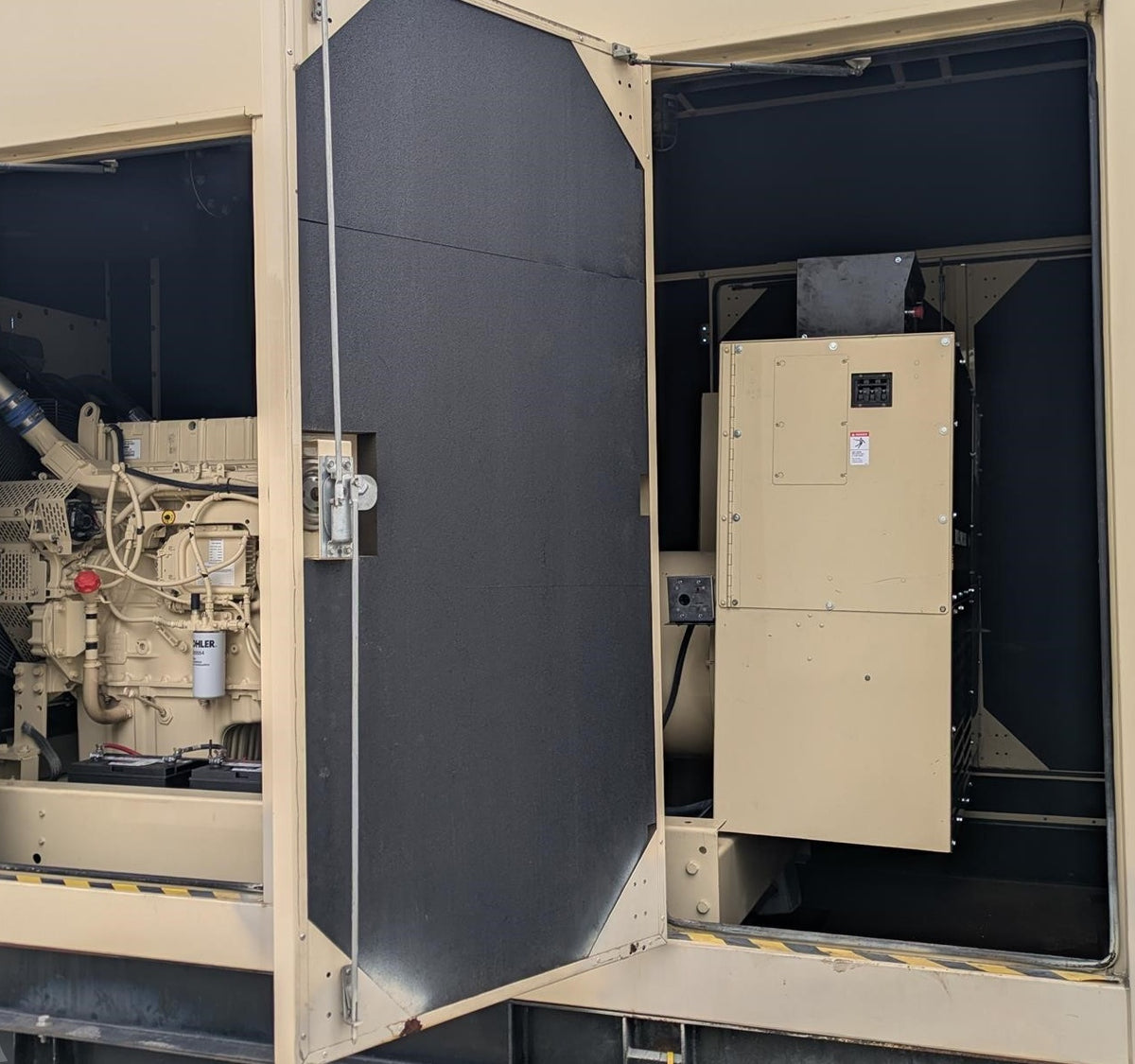 2007 Kohler 400REOZVC 360kW Diesel Generator Volvo Engine 210 Hrs - GTCH1065