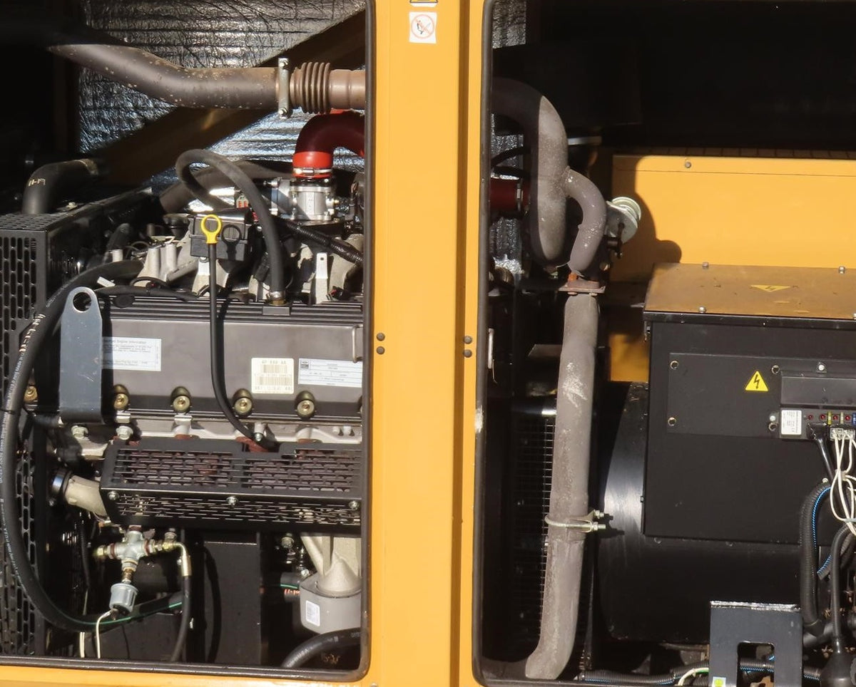 2004 Olympian G100F3 100kW Natural Gas Propane Generator Enclosed 871 Hrs - GTCH1085