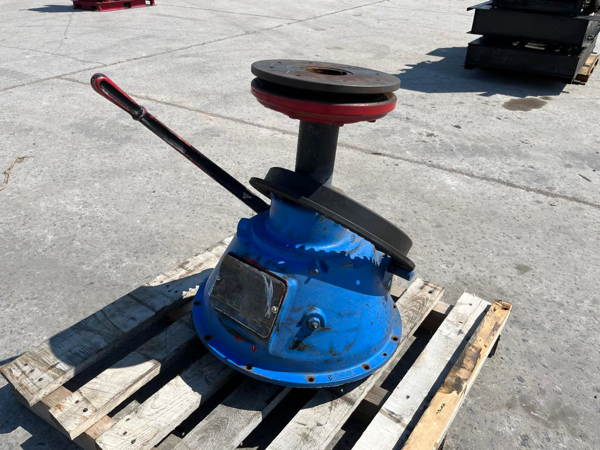 PTO Clutch for Industrial Engine or Powerunit, SAE 1, 14 Inch Drive, Double Plate, Good Used