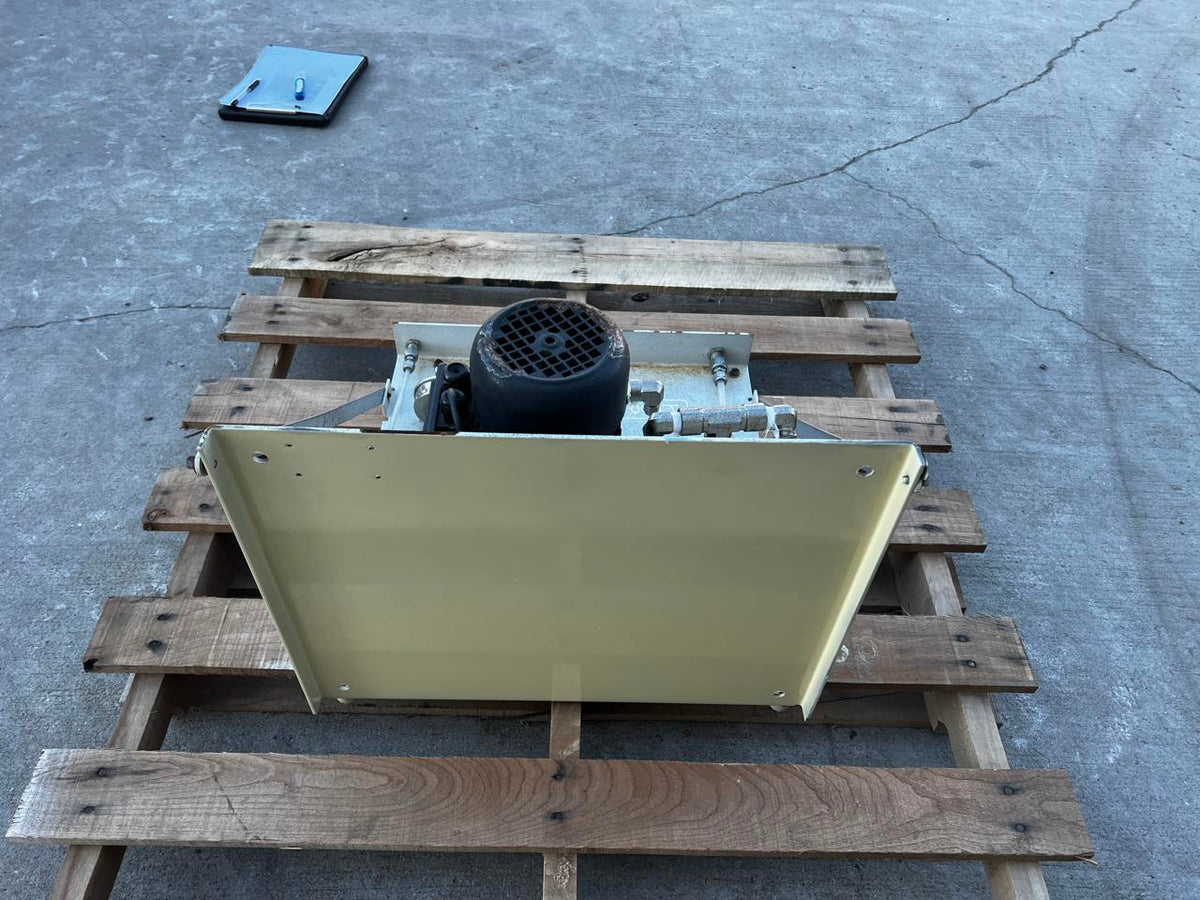 DPF Pump from Miratech for Tier 4 Engine SCR Injection, Unused Surplus