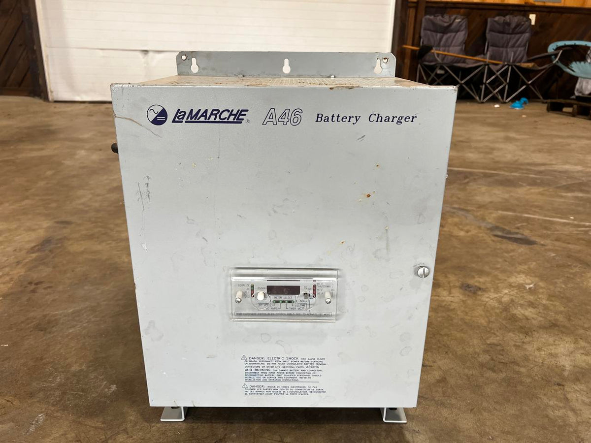Automatic Trickle Charger for Large Genset, 16 Amp
