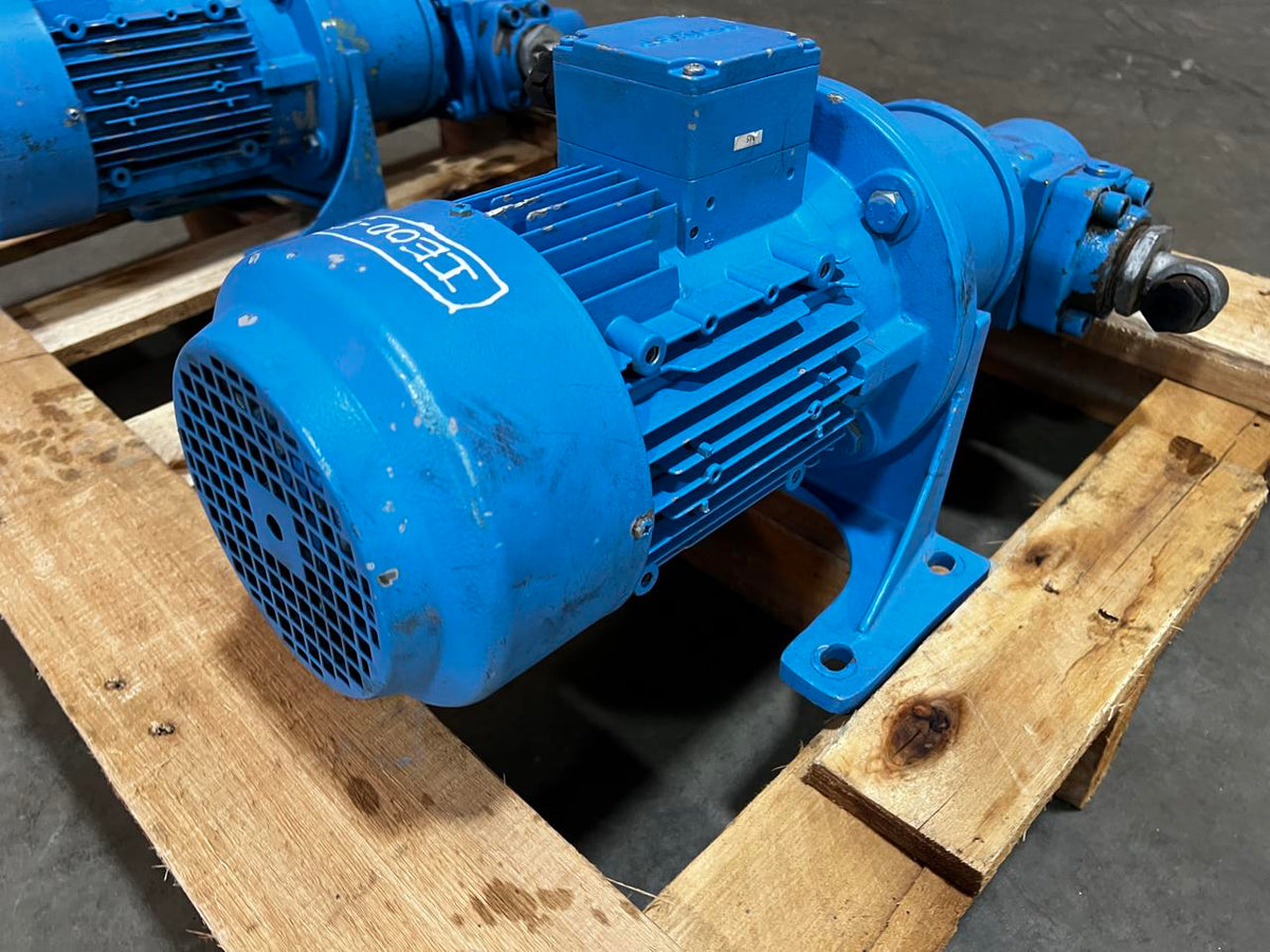 Oil Transfer Pump used for Pre Lube Pump on Standby Generator, Low Hours