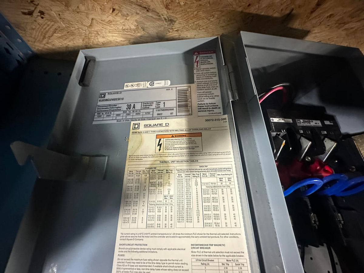 Square D Fusable Disconnect with Motor Starter Contactor