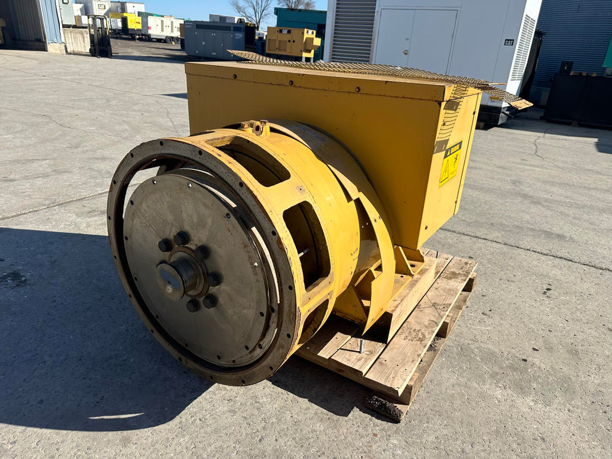 CAT SR4 Generator Head, 965 kW, Year – approx. 1987, 450 Hours