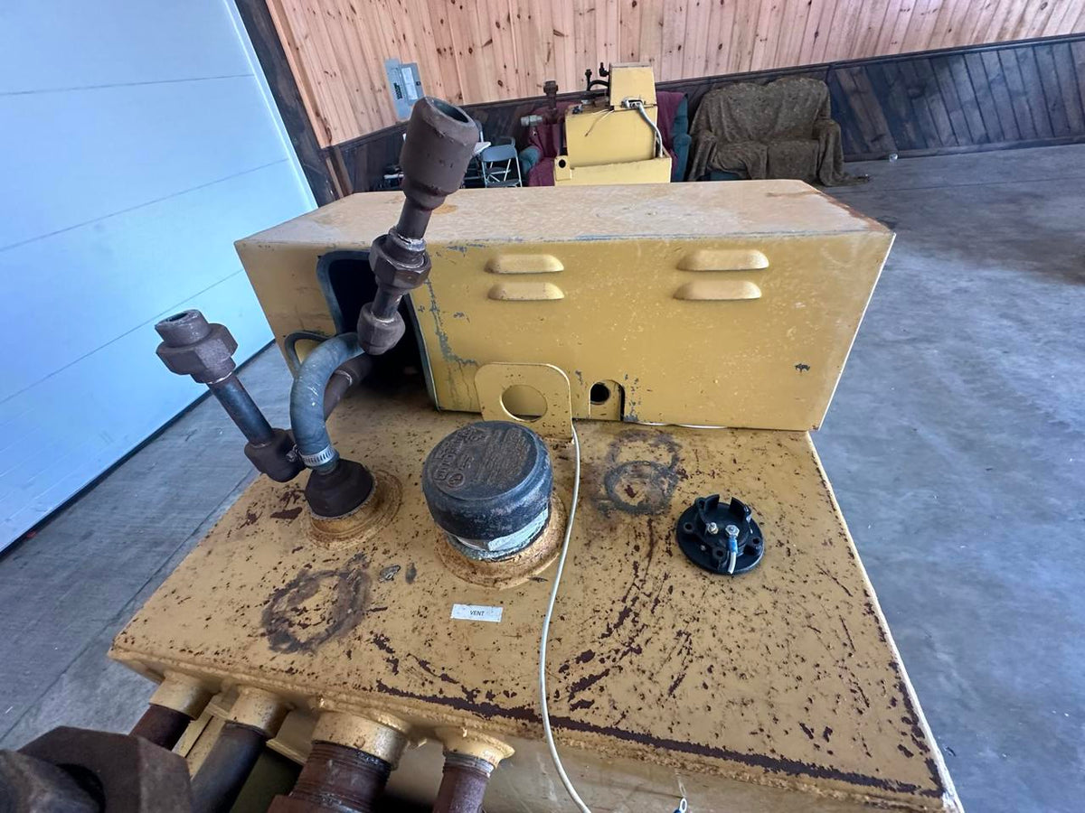 155 Gal. Fuel Tank with Transfer Pump DSLP1085