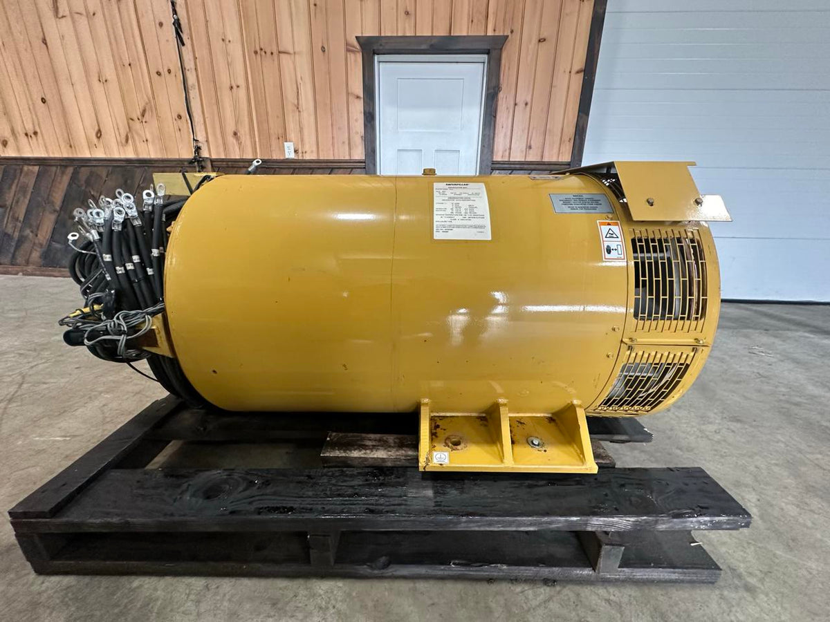600 kW SR4B CAT Generator Replacement, 350 Hours, 12 Wire
