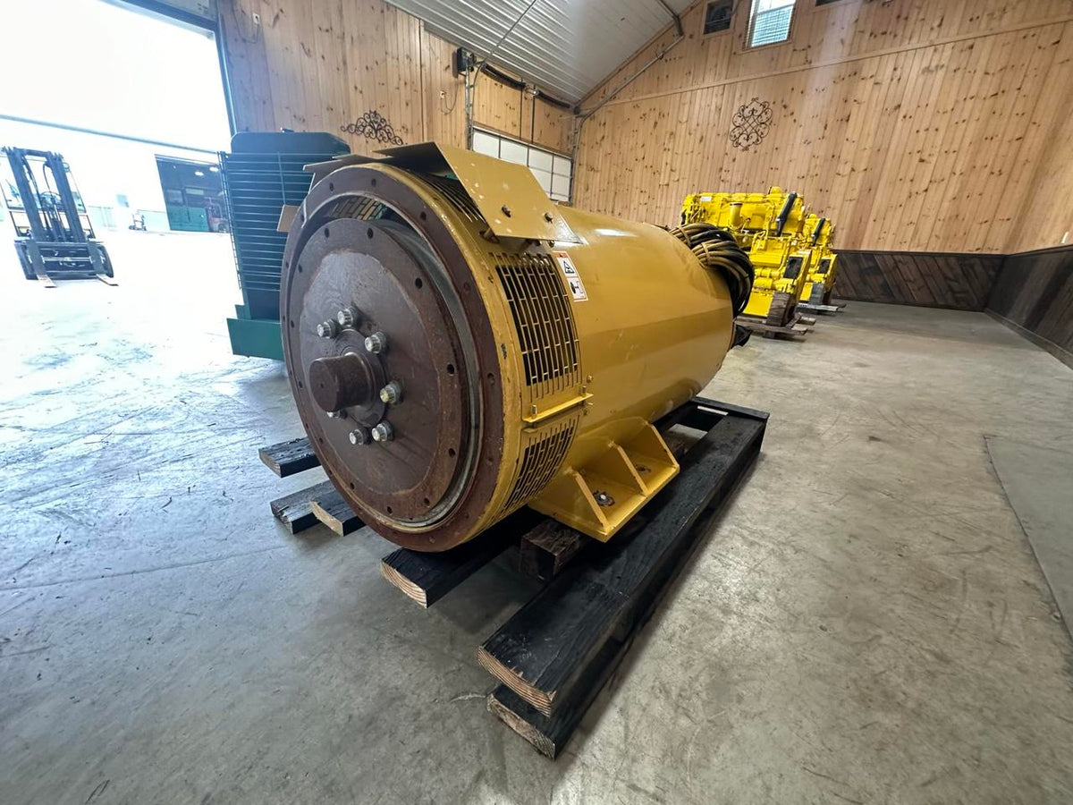 600 kW SR4B CAT Generator Replacement, 350 Hours, 12 Wire