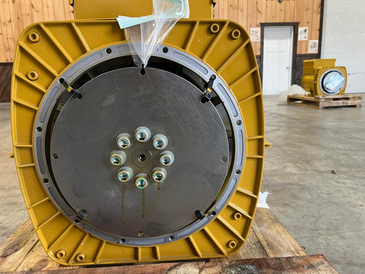 130 kW CAT New Surplus Generator End, 12 Wire Reconnectable DSLP1113