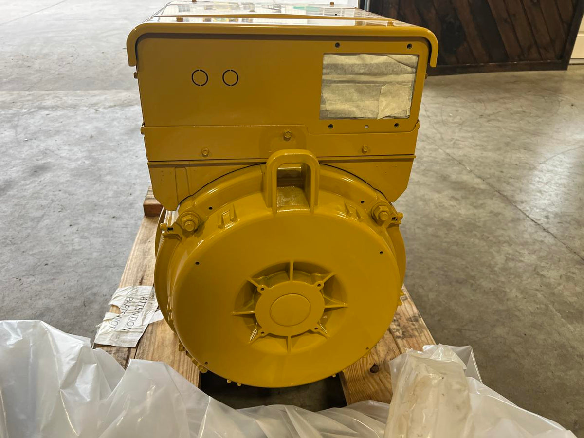 130 kW CAT New Surplus Generator End, 12 Wire Reconnectable DSLP1116