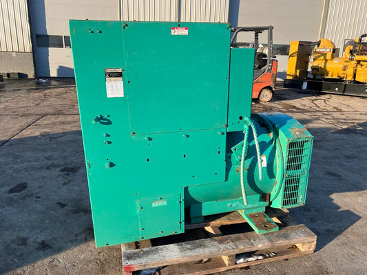 400 kW Onan/Cummins Gen End with Controller and Braker, 129 Hours, Year – 2001