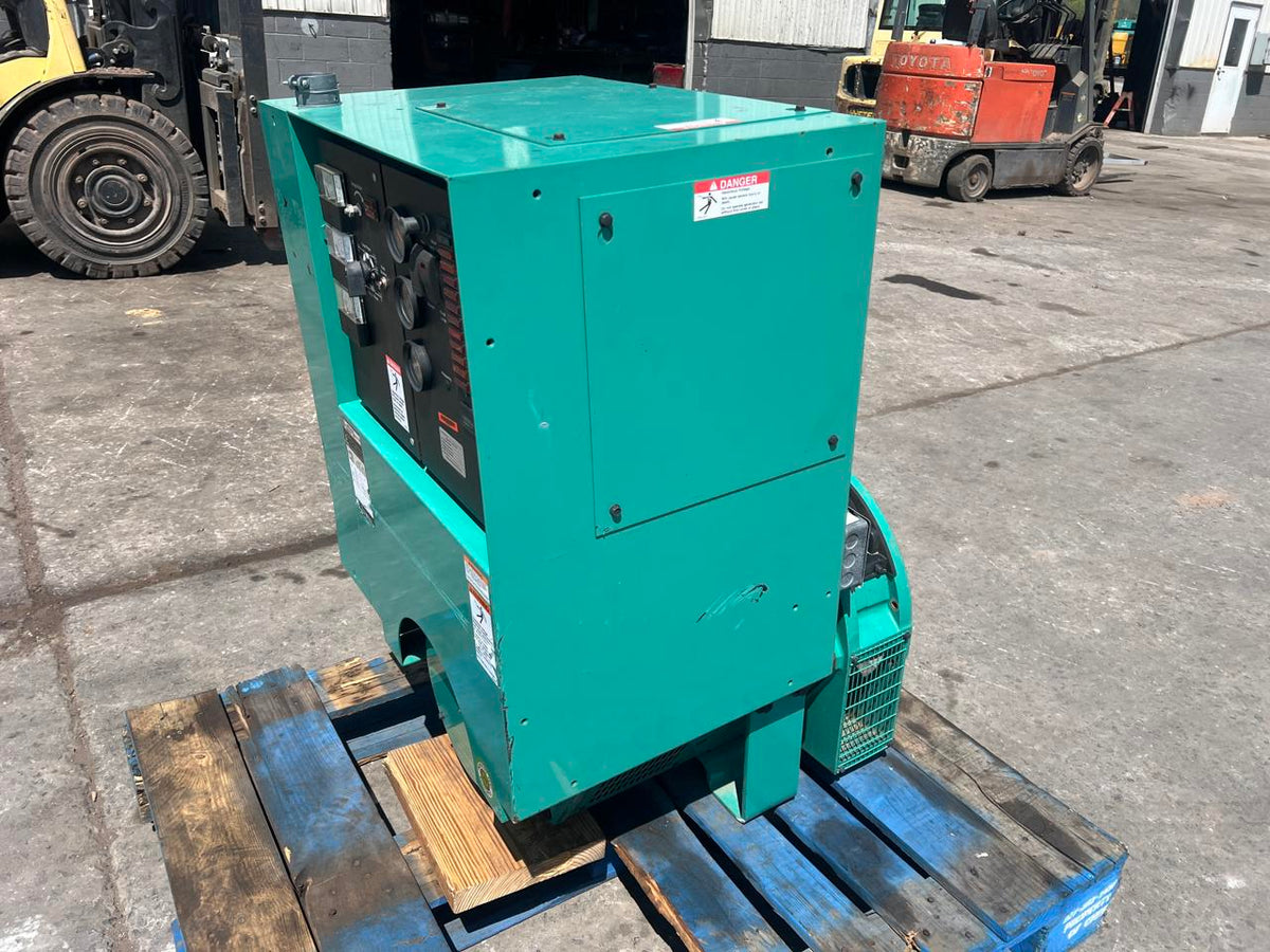 35 kW Cummins Onan Gen End with Controls and Breaker