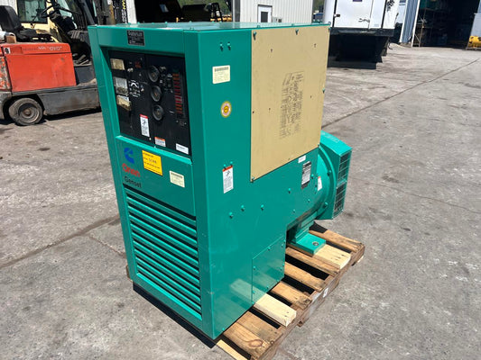 Cummins/Onan Gen End, 300 kW, Year – 1991