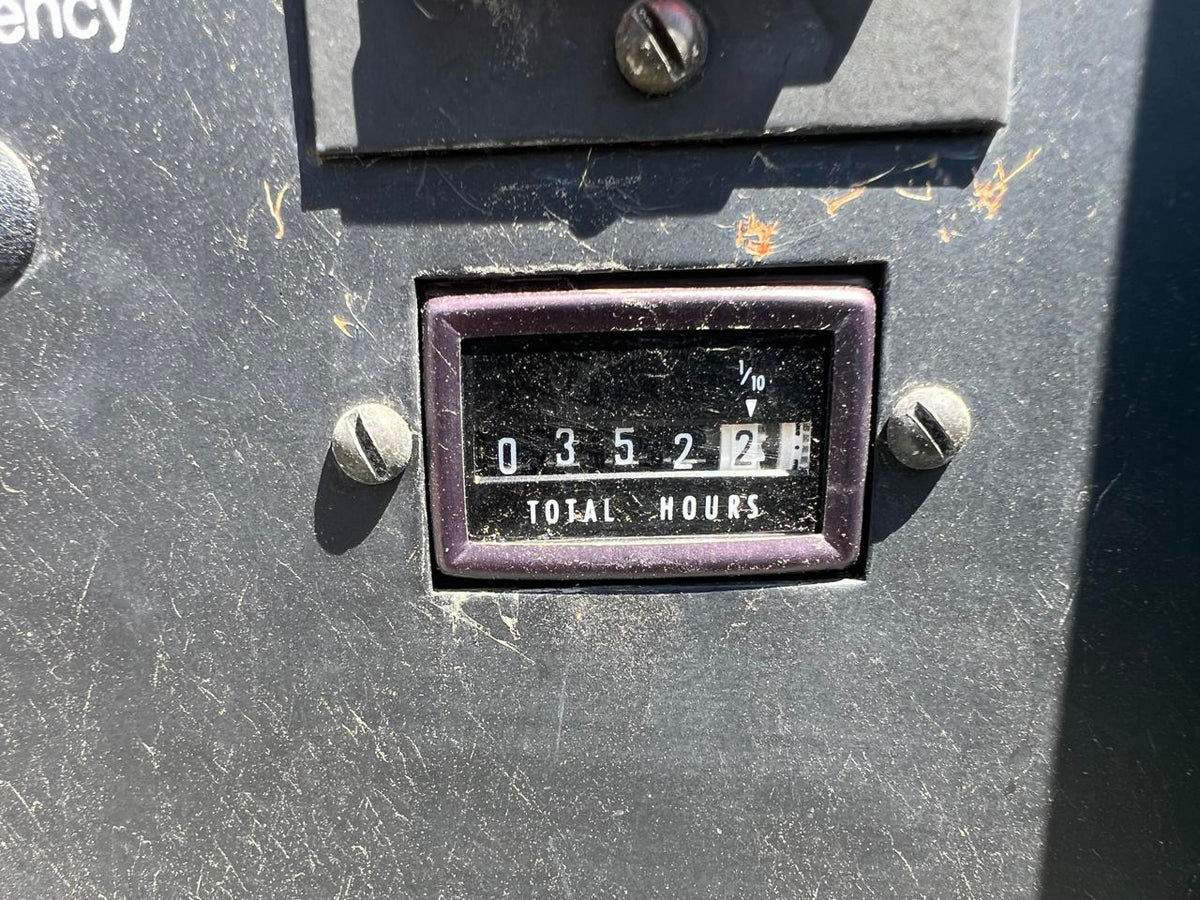 Cummins/Onan Gen End, 300 kW, Year – 1991