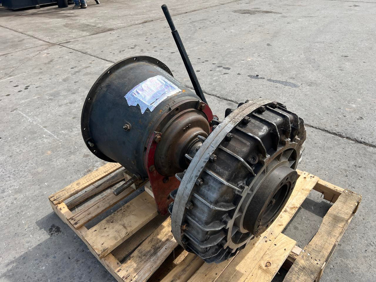 Twindisk PTO for Industrial Powerunit on Tub Grinder, SAE 1, 14″ Drive, Up to 60 HP