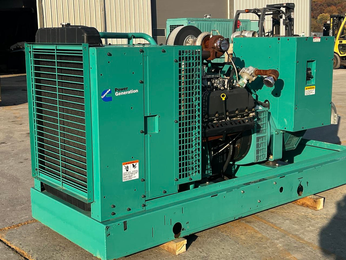 100 kW Cummins/Onan Generator, Natural Gas or Propane, 6.8 Ford Engine, Year – 2002, 710 Hours