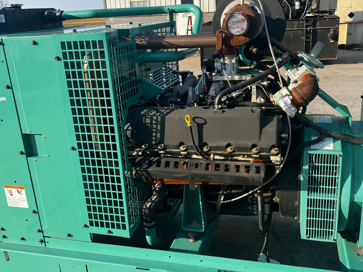 100 kW Cummins/Onan Generator, Natural Gas or Propane, 6.8 Ford Engine, Year – 2002, 710 Hours