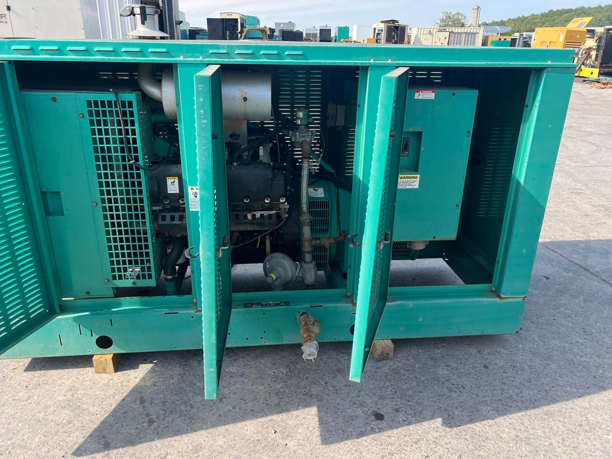 100 kW Cummins/Onan Generator Ford Engine Year – 2002 564 Hours with Enclosure