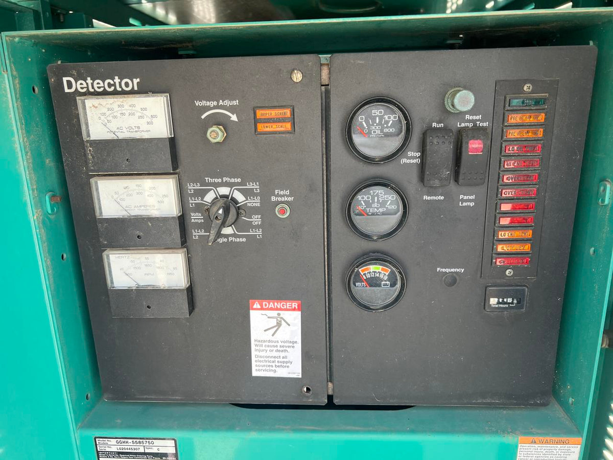 100 kW Cummins/Onan Generator Ford Engine Year – 2002 564 Hours with Enclosure