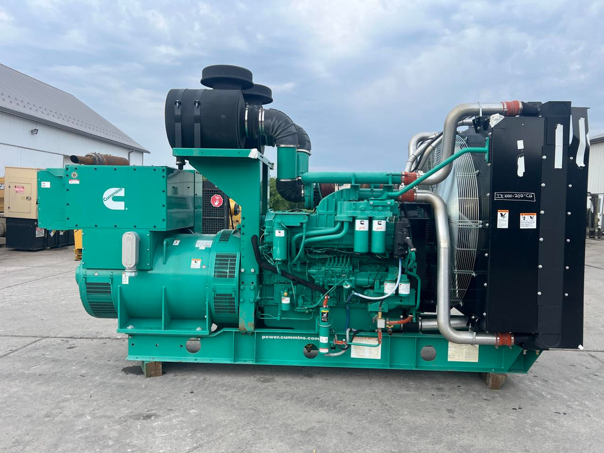 1000kW Cummins/Onan GenSet 30 Liter Cummins Engine New Surplus Year  2021 6 Hours US EPA Tier 4 with Remote after Treatment System Included DSLP1158