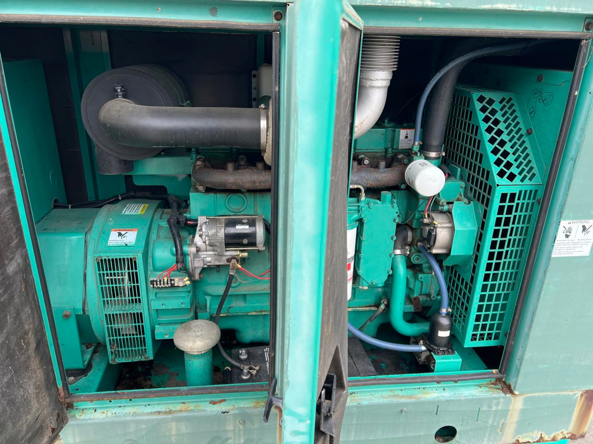 125 kW Cummins/Onan Generator, 8.3 Liter Cummins Engine, 1125 Hours, with Sound Attenuated Enclosure and Base Fuel Tank