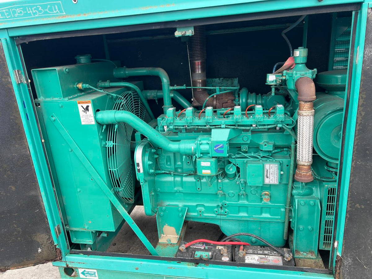 125 kW Cummins/Onan Gen Set, with Enclosure, Natural Gas or Propane, 8.3 Liter Cummins Egnine, Year – 2003, 37 Hours since new